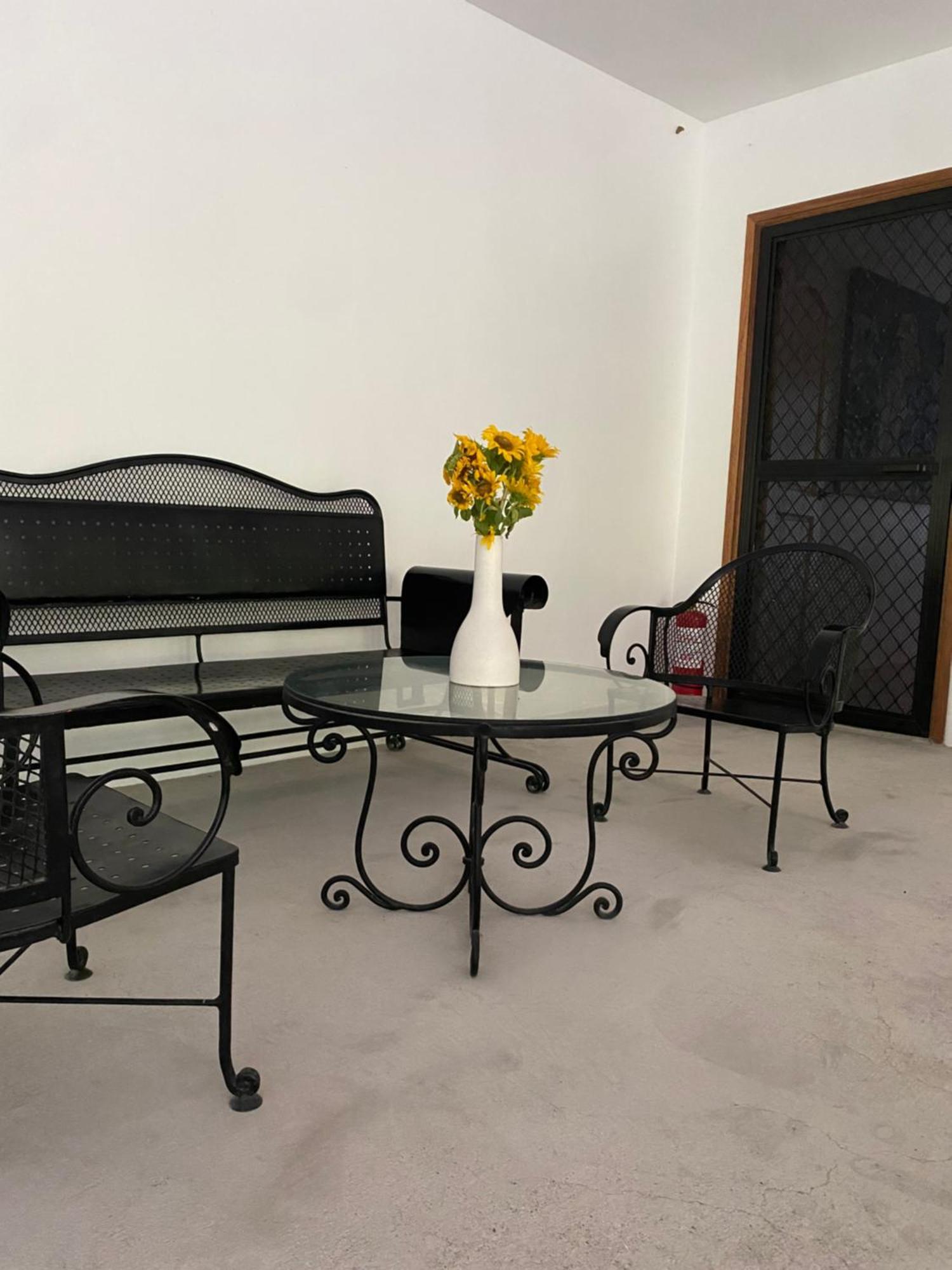 Balai Benedicere Bed & Breakfast Bacnotan Exterior photo